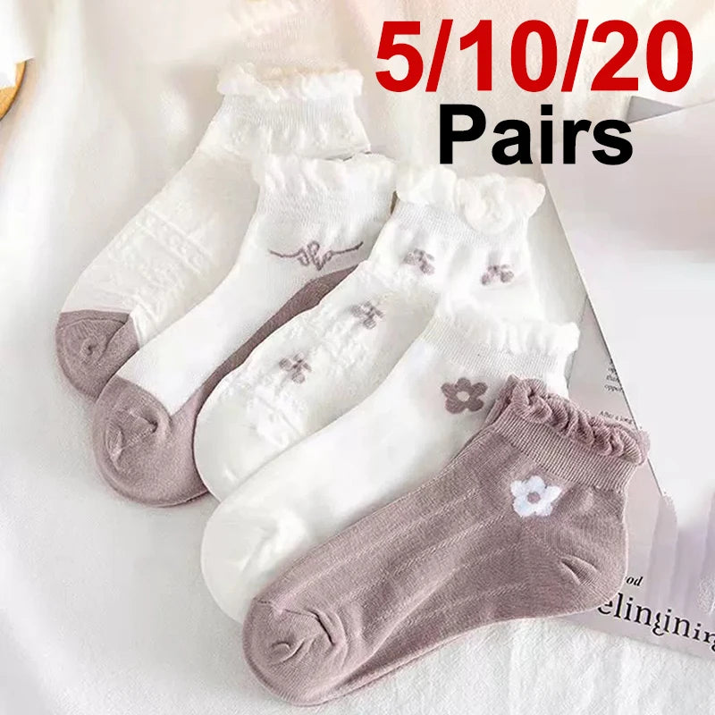 Polyester Blend Floral Pattern Casual Low Tube Socks - 1