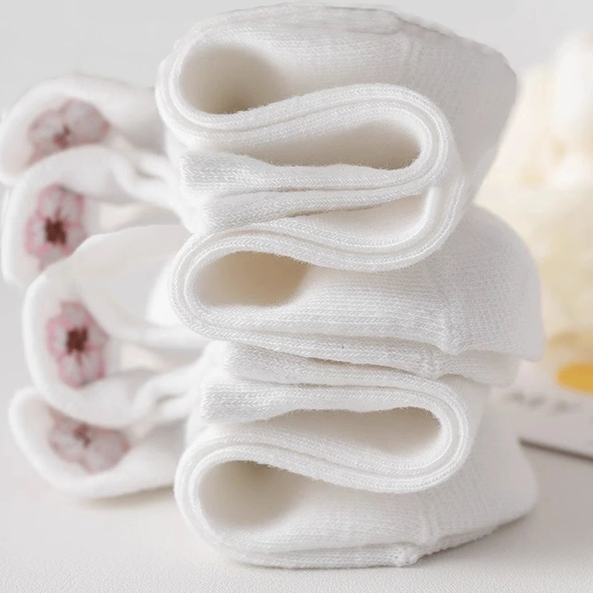 6 Pairs Polyester Ankle Socks with Floral Embroidery - 5