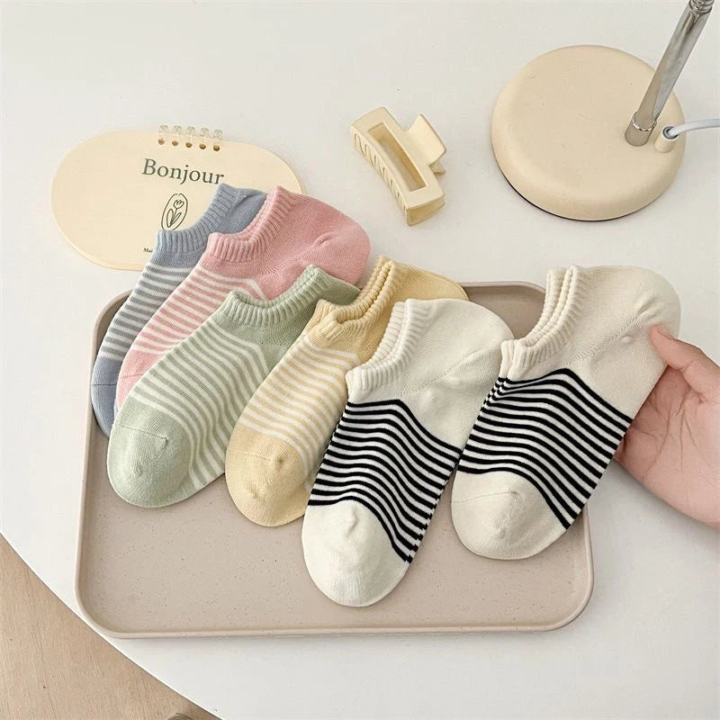 Polyester Elastane Striped Low Cut Casual Socks - 11