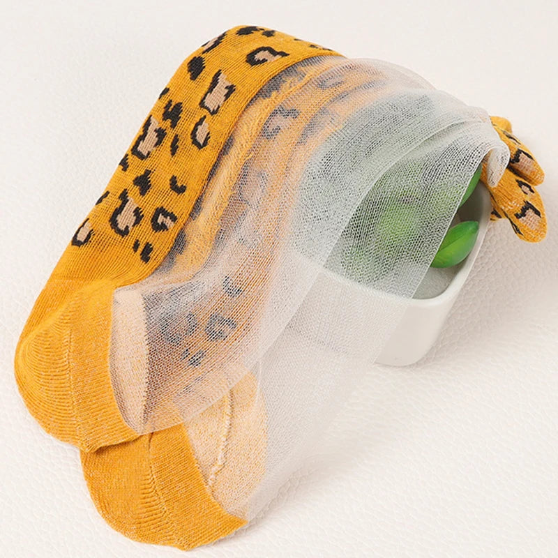 Polyester Elastane Low Cut Leopard Print Casual Socks