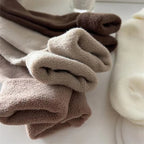 Thick Polyester Elastane Thermal Socks for Winter Warmth