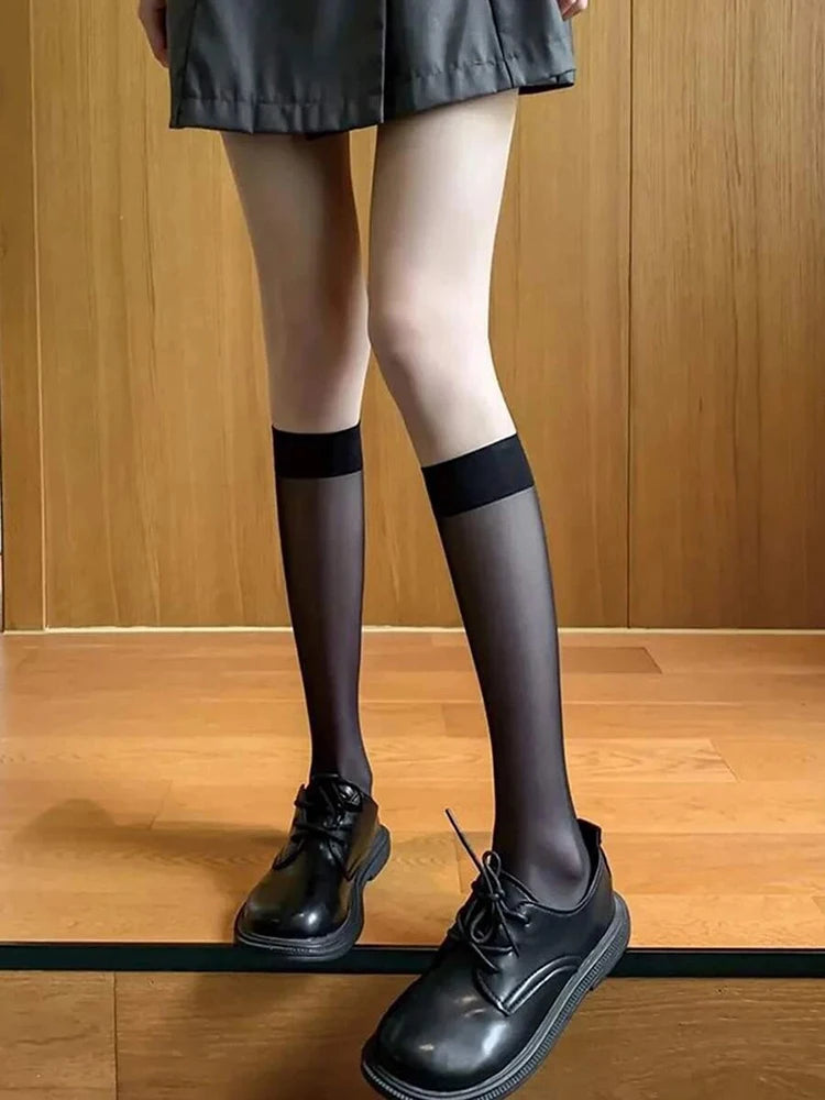 4 Pairs Nylon Elastane Mid Tube Casual Socks