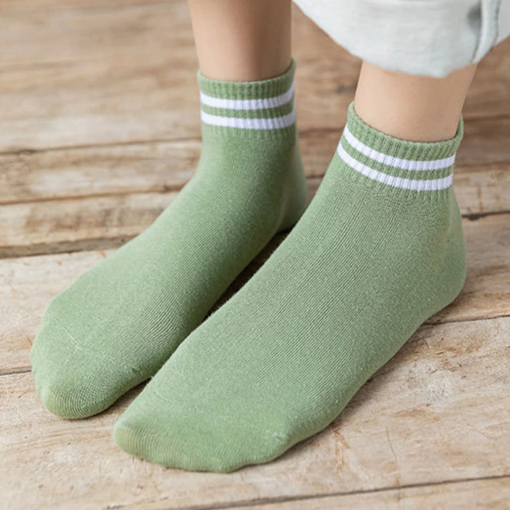 Polyester Elastane Striped Crew Socks