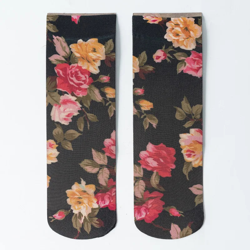 4 Pairs Womens Nylon Elastane Leopard Print Casual Socks