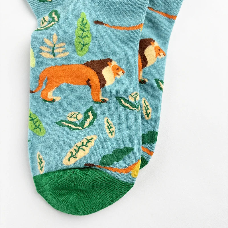 Cotton Blend Lion Print Mid Calf Casual Socks - 5