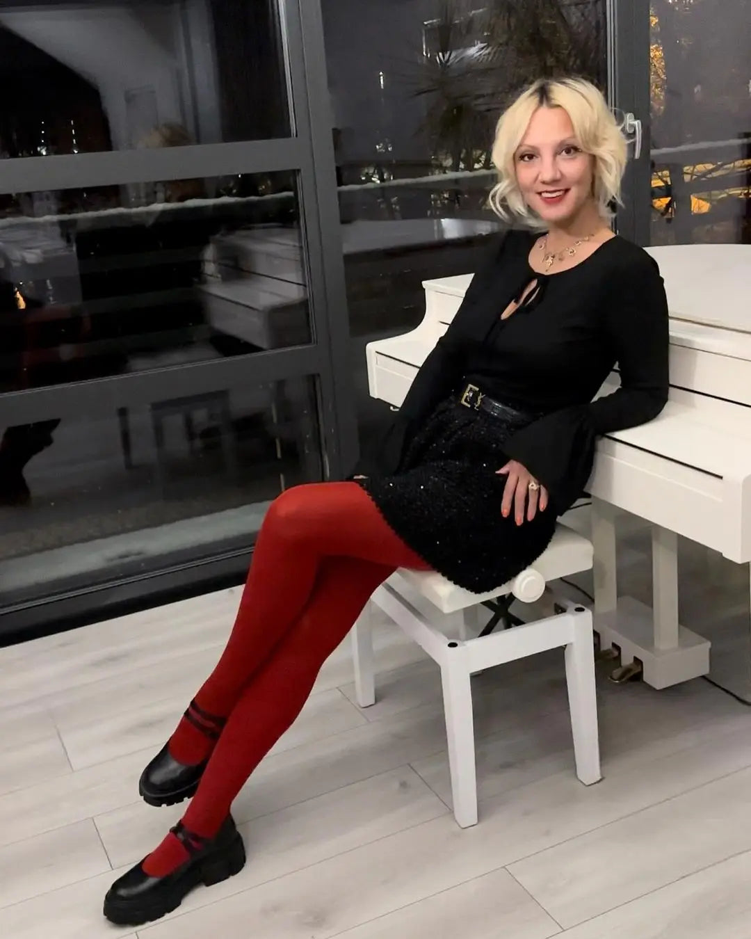 Solid Polyester Elastane Slim Fit Pantyhose Tights - 16