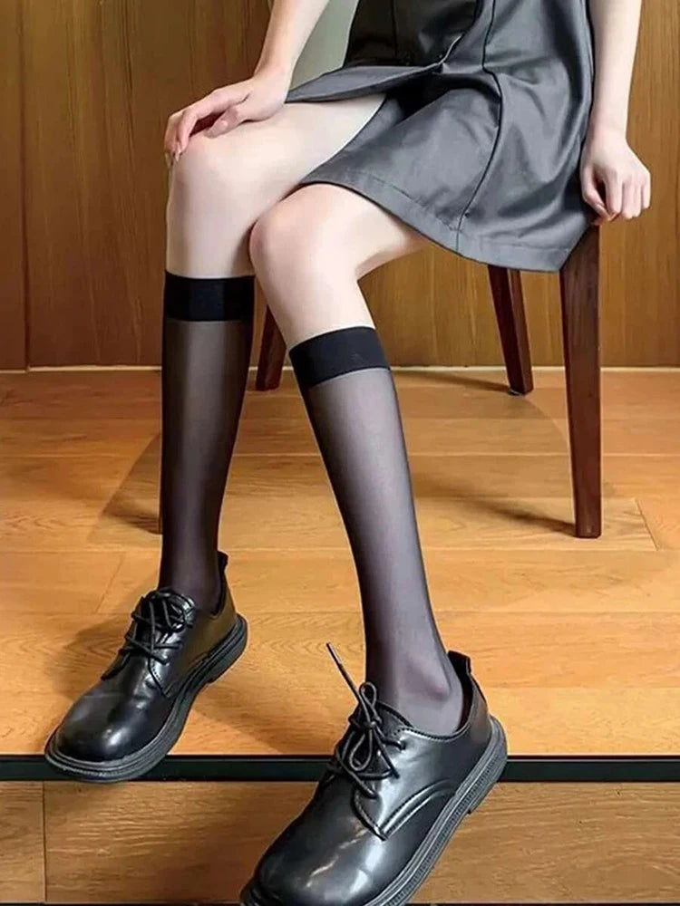 4 Pairs Nylon Elastane Mid Tube Casual Socks