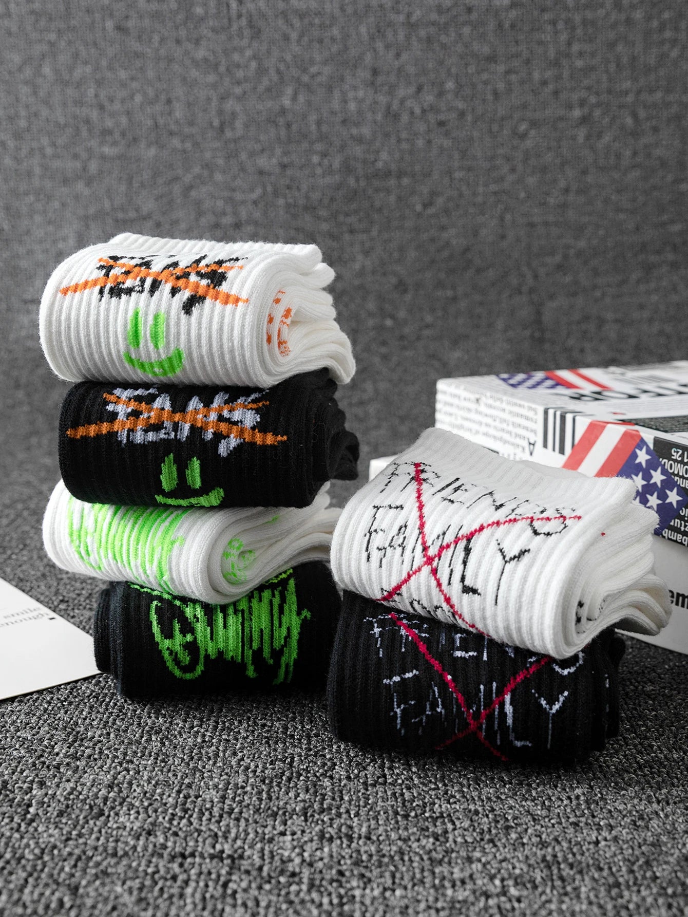 Polyester Elastane Mens Graffiti Crew Socks 10 Pairs - 3