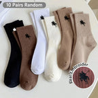 Polyester Elastane Crew Socks Embroidered Casual Socks