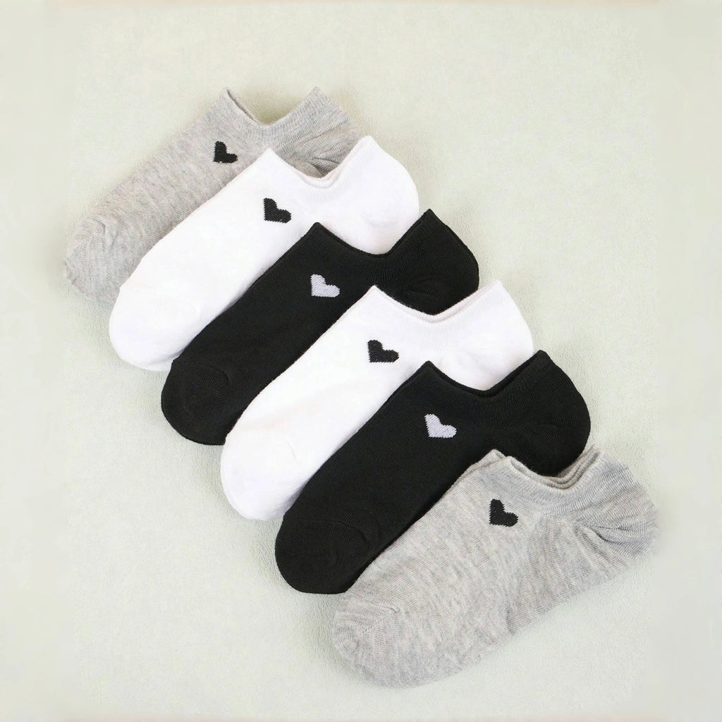 Polyester Elastane Low Cut No Show Heart Pattern Socks