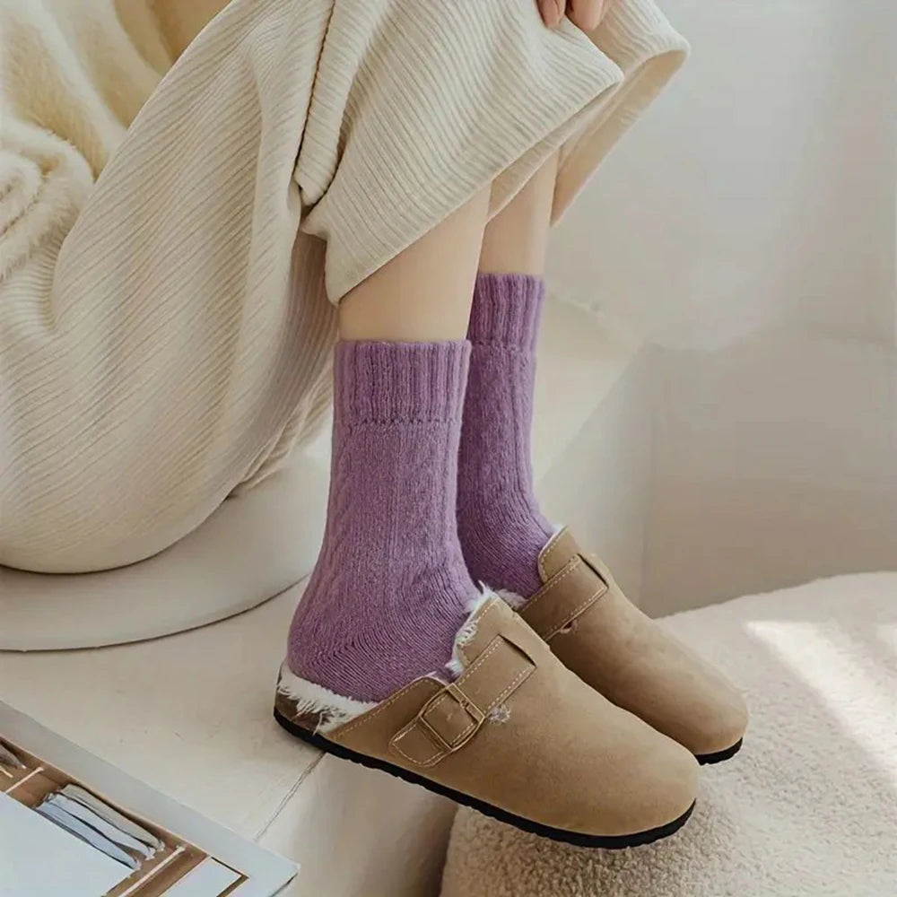 Polyester Elastane Blend Casual Mid Tube Socks 4 Pair Set