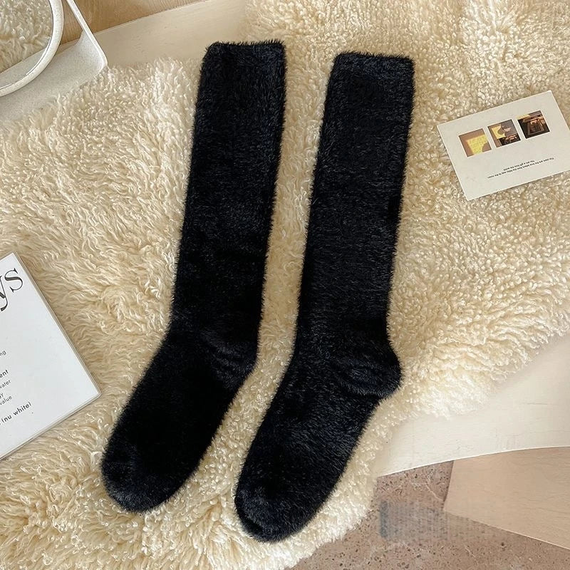 Polyester Elastane Warm Fuzzy Mid Tube Socks