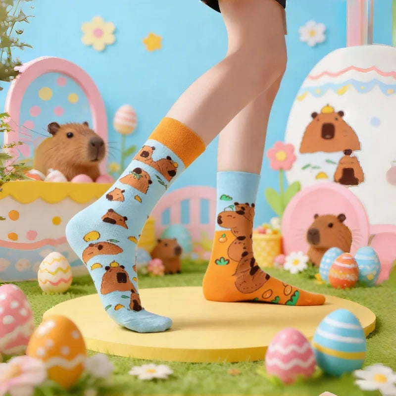 Cotton Blend Capybara Pattern Mid Tube Casual Socks