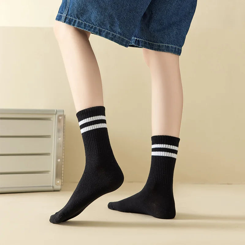 Polyester Mid Tube Casual Striped Women Socks 6 Pairs - 4