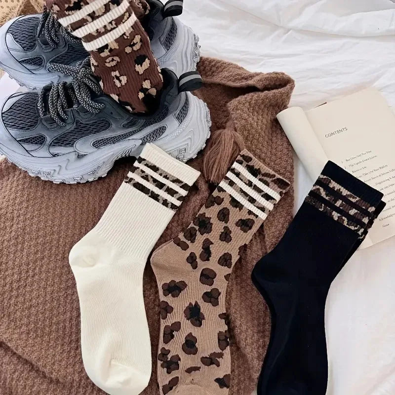 Polyester Leopard Print Mid Calf Casual Socks - 7