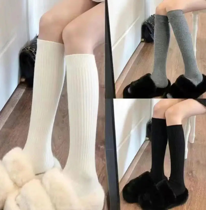 Polyester Spandex Knee High Chicken Claw Novelty Socks