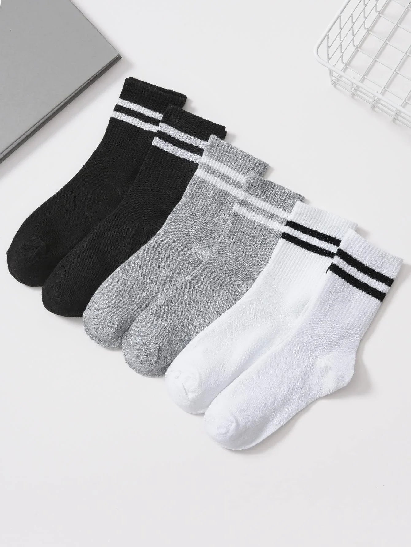 Polyester Elastane Mid Tube Casual Socks - 13