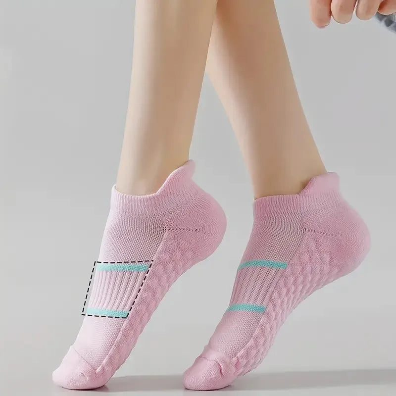Polyester Elastane Striped Low Cut Sports Ankle Socks - 5