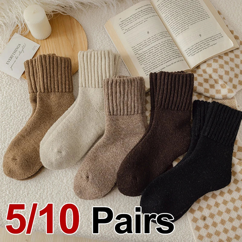 Thick Knitted Winter Socks for Women - 1