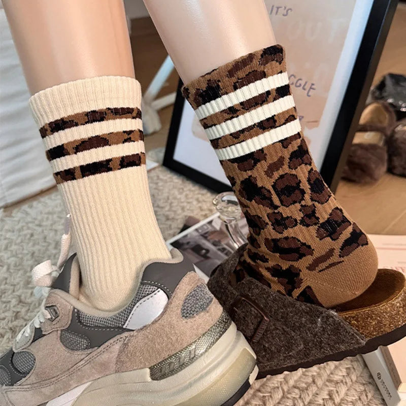 Polyester Leopard Print Mid Calf Casual Socks
