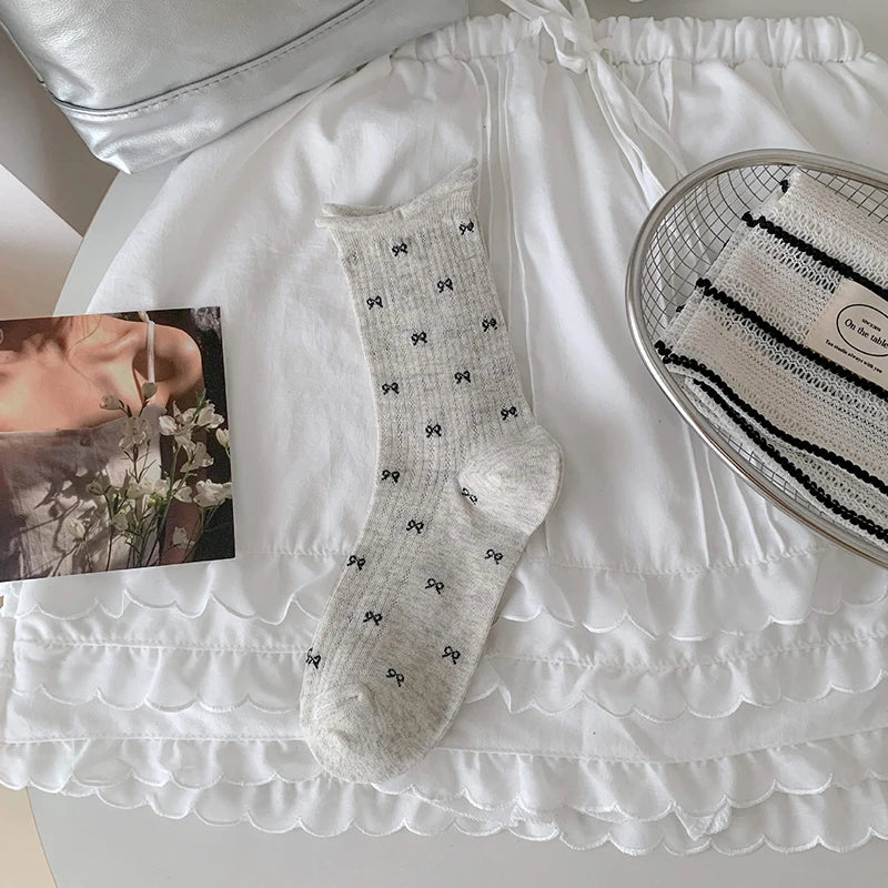 Polyester Spandex Bow Pattern Mid Tube Breathable Casual Socks - 9