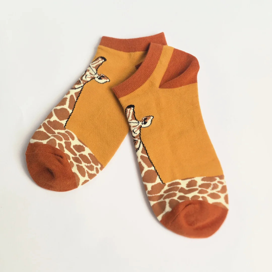Cotton Blend Giraffe Print Ankle Socks - 7