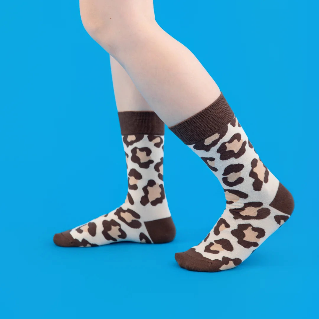 Cotton Blend Otter Print Unisex Mid Calf Socks