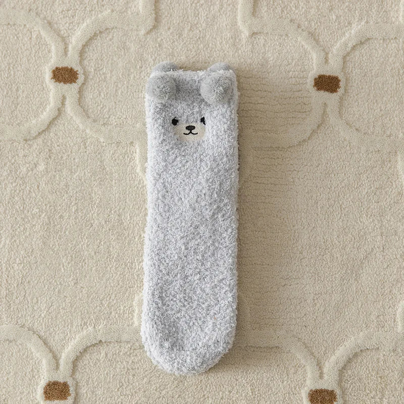 Polyester Blend Bear Cartoon Pattern Mid Tube Casual Socks