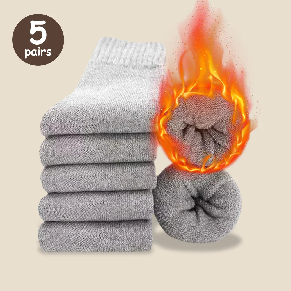 Thick Polyester Elastane Blend Mens Winter Crew Socks - 16