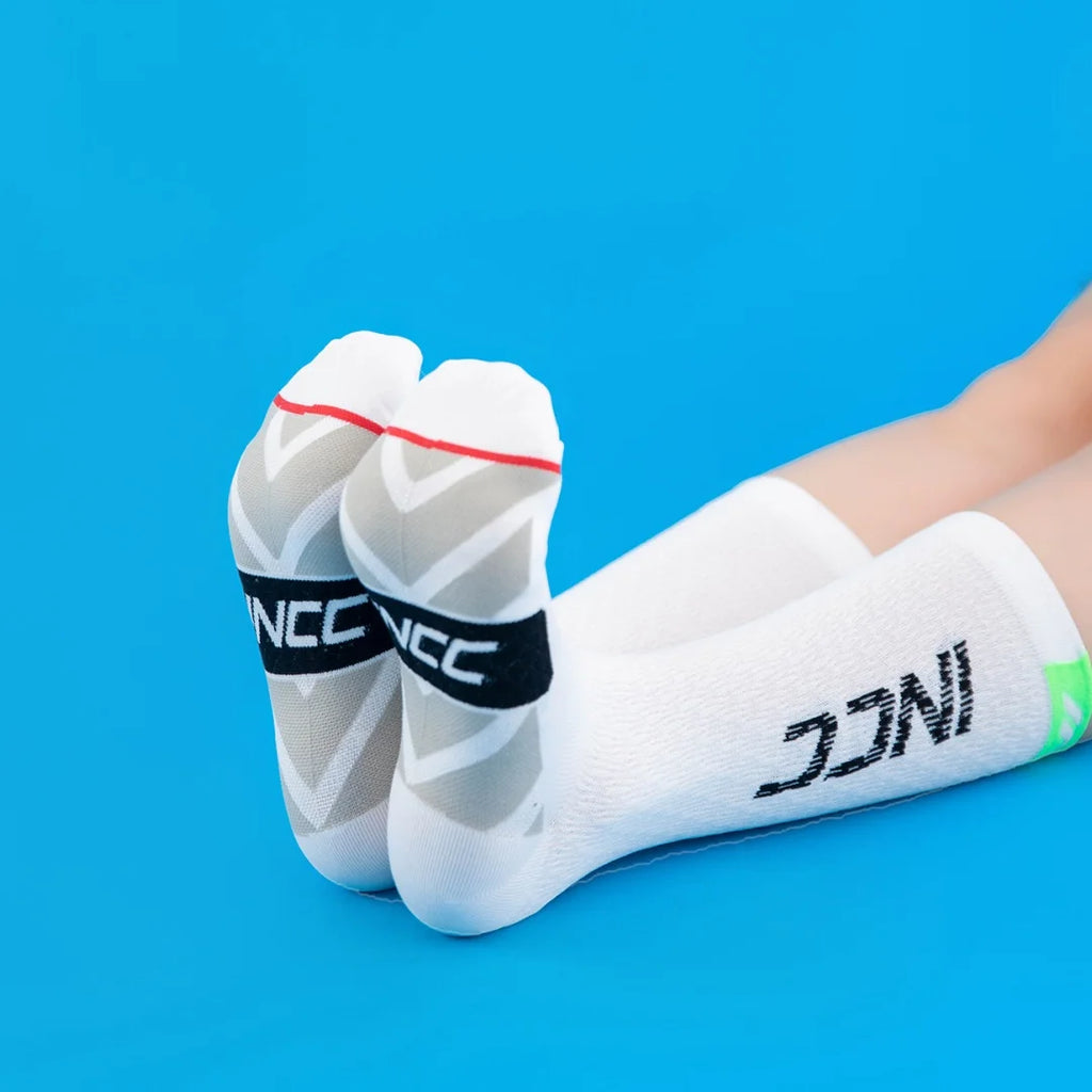 Polyester Nylon Elastane Athletic Cycling Knee High Socks