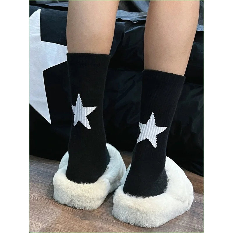 Cotton Star Pattern Mid Tube Socks - 3