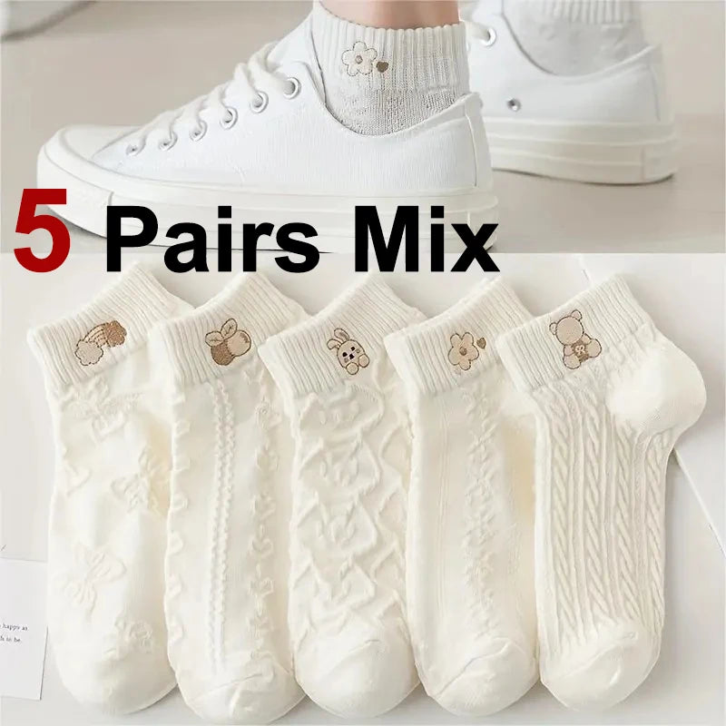 Polyester Elastane Cartoon Print Low Tube Casual Ankle Socks
