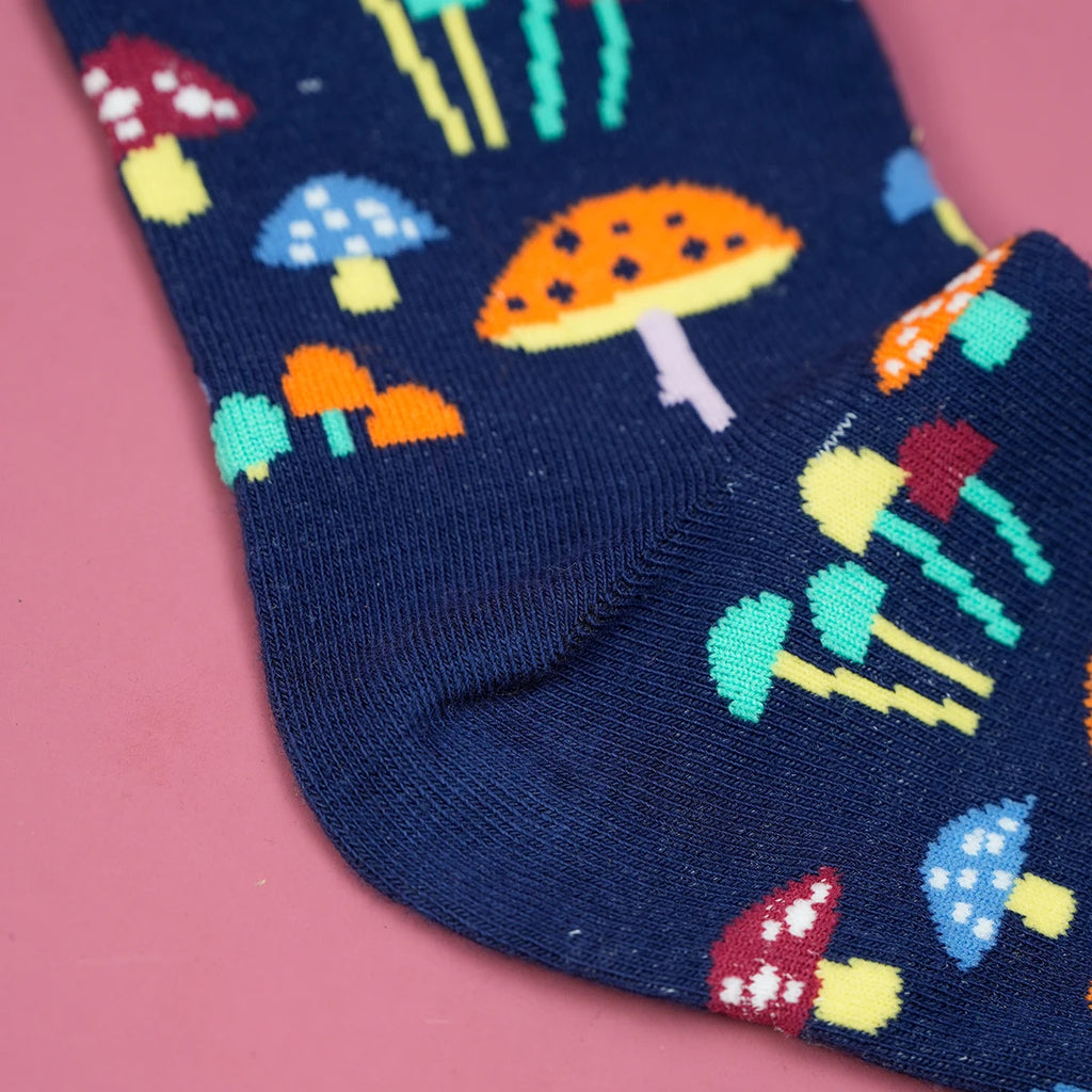 Colorful Mushroom Printed Cotton Blend Crew Socks