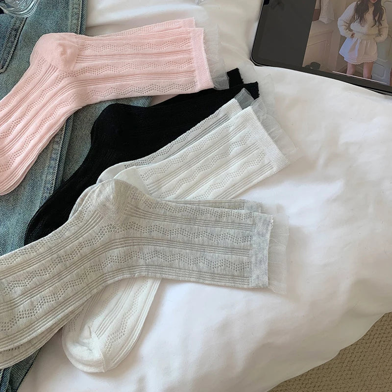4 Pairs Polyester Elastane Lace Edge Mid Tube Socks