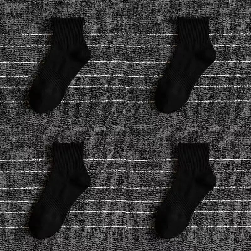 Polyester Blend Crew Socks Breathable Athletic Footwear