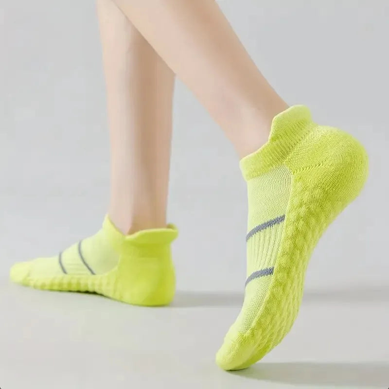 Polyester Elastane Striped Low Cut Sports Ankle Socks - 3