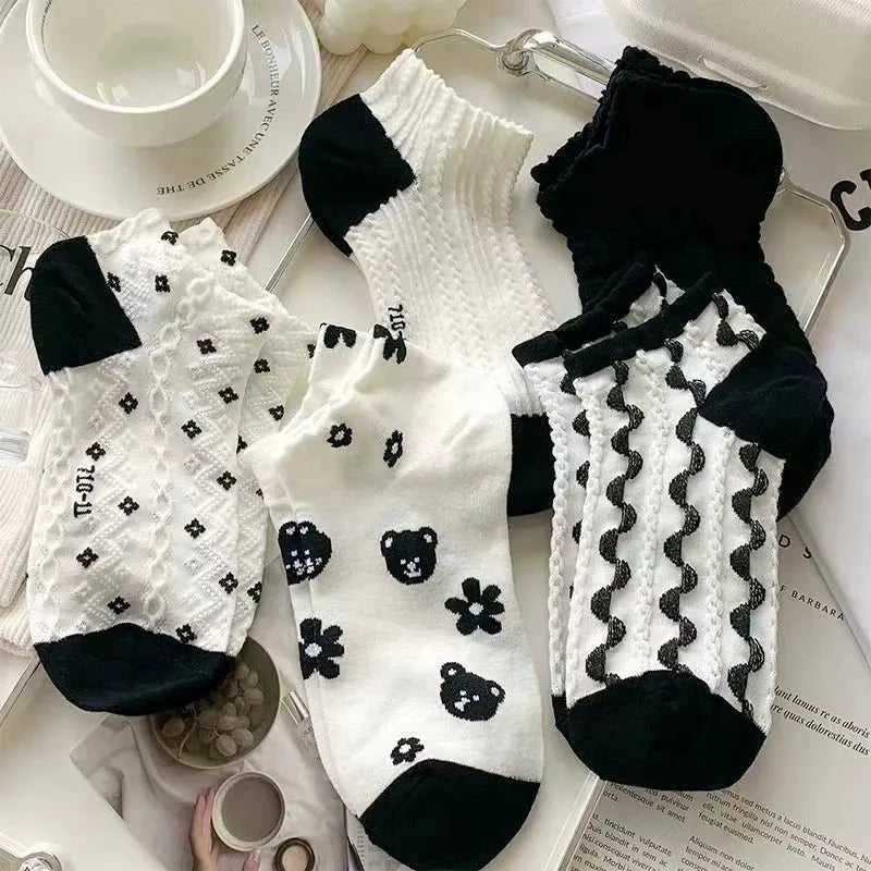 Polyester Elastane Cartoon Floral Print Low Cut Casual Socks - 2