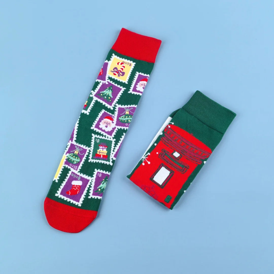 Cotton Blend Christmas Themed Mid Calf Unisex Socks