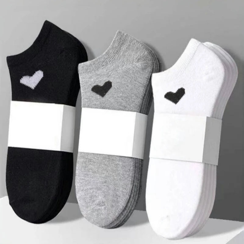 Polyester Elastane Low Cut No Show Heart Pattern Socks - 1