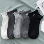 Men Breathable Polyester Ankle Socks Sports Invisible Casual Footwear