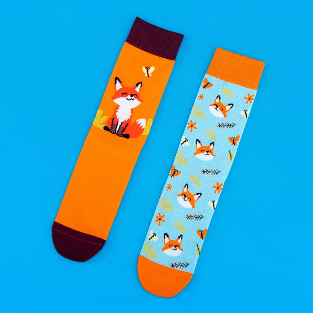 Cotton Blend Fox Pattern Mid Calf Unisex Socks