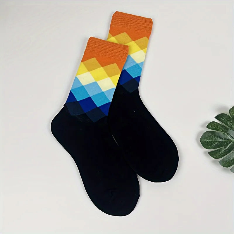 Cotton Blend Mid Calf Gradient Diamond Pattern Casual Socks