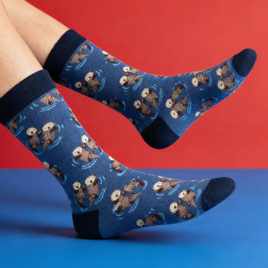 Cotton Blend Novelty Otter Print Crew Socks