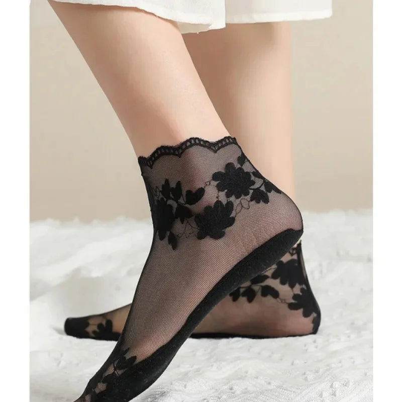 Floral Lace Low Tube Womens Socks - 3