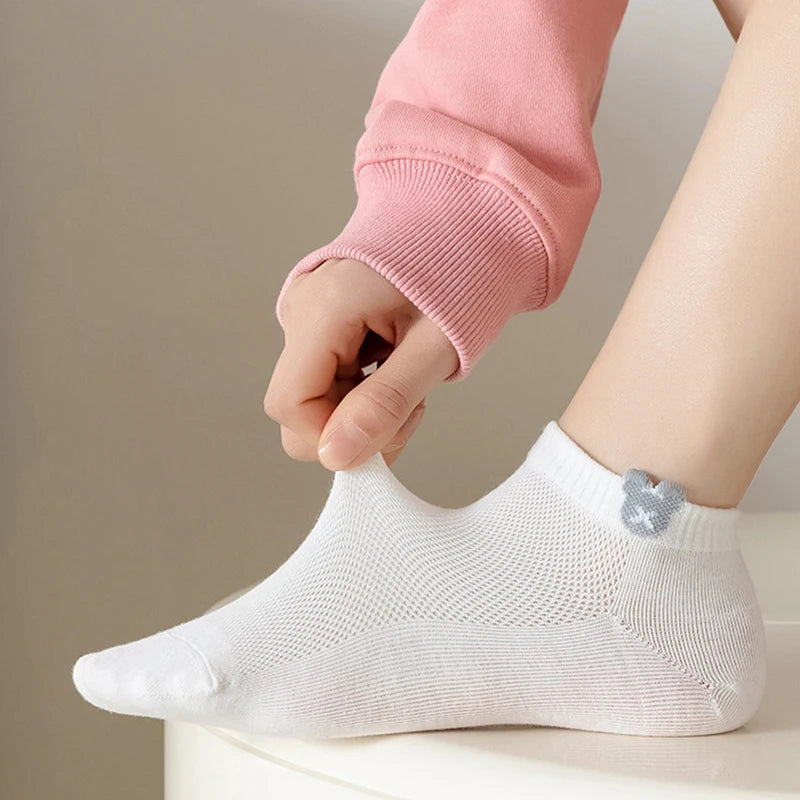 Women Cartoon Knitted Low Tube Casual Socks