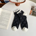Cotton Blend Lace Pearl Detail Low Tube Casual Socks