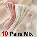 Polyester Elastane Plush Heart Print Mid Tube Socks