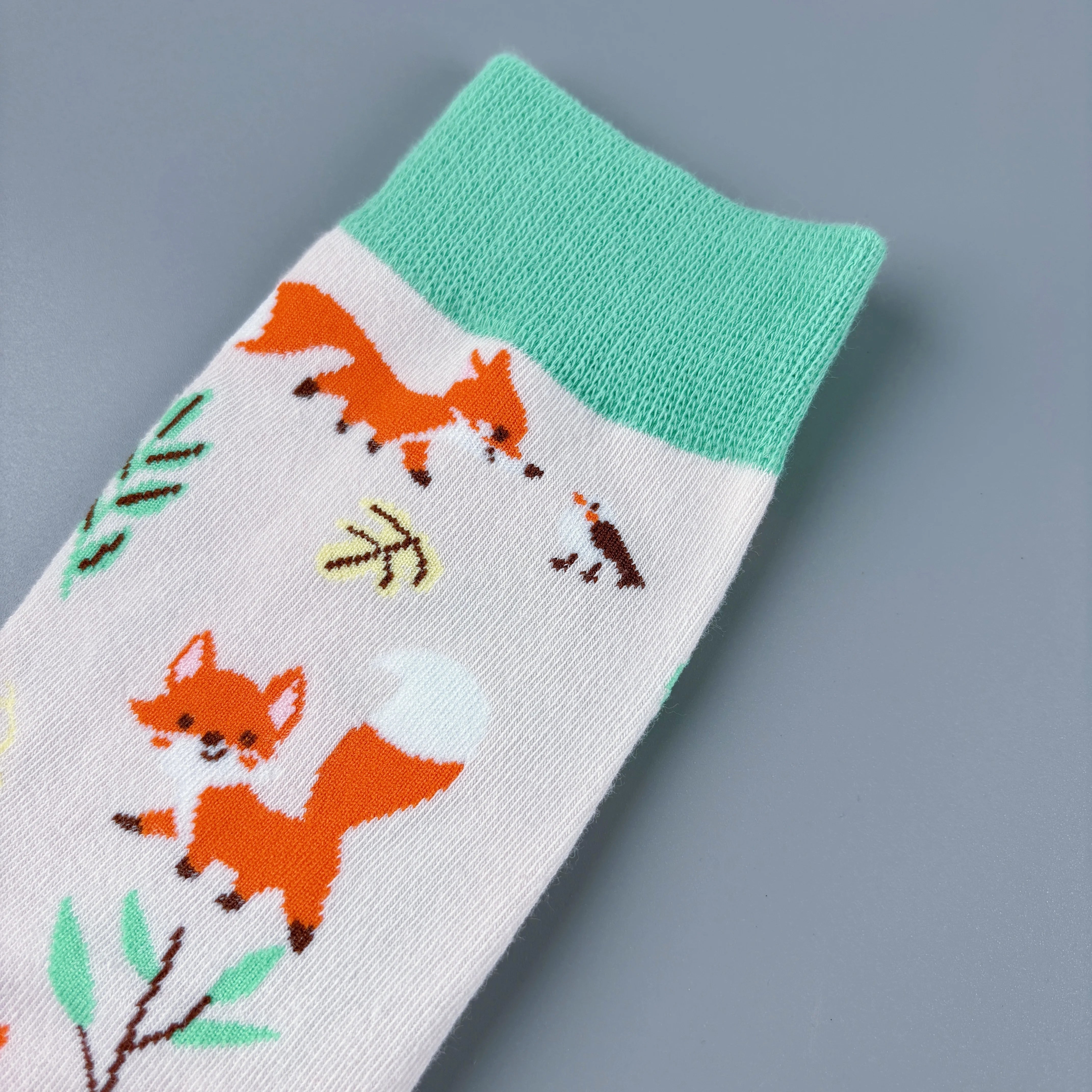 Cotton Blend Fox Pattern Casual Mid Tube Socks - 5