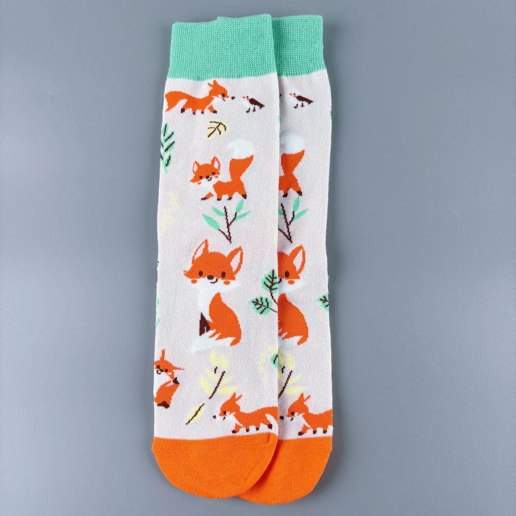 Cotton Blend Fox Pattern Casual Mid Tube Socks
