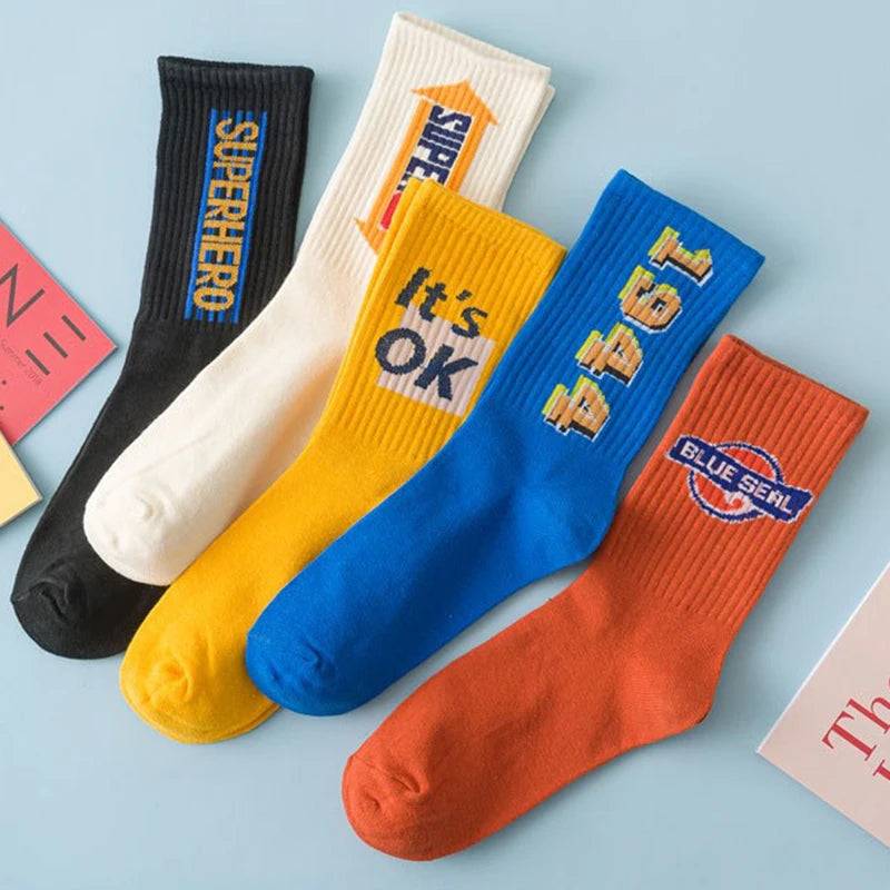 Cotton Blend Letter Printed Mid Tube Casual Crew Socks